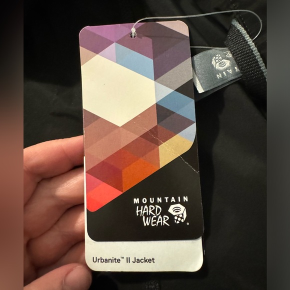 NWT Mountain Hardware Urbanite II Jacket Size Small Black - Picture 2 of 7